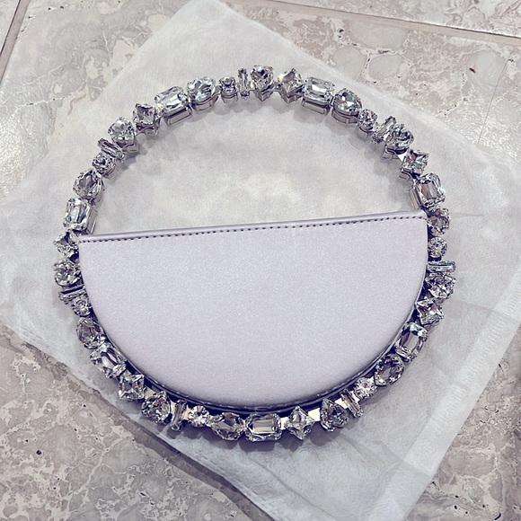 L’Alingi Eternity Satin Clutch Bag + Certificate of Authenticity EXCELLENT $1075 - Picture 9 of 16